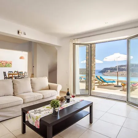 Anastasia Rodos By Líndosz