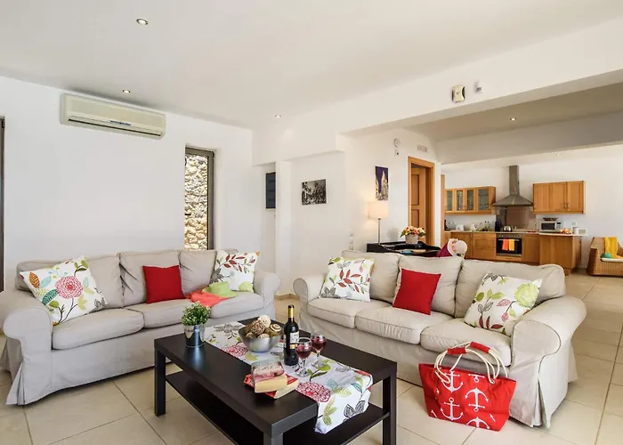 Anastasia Rodos By Willa